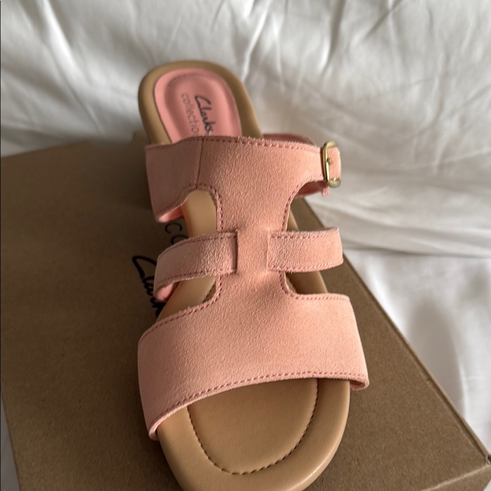 Clarks Pink and Tan Sandals with Buckle Closures New in Box - Picture 8 of 14